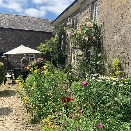 Higher Biddacott Farm Chittlehampton Exterior foto